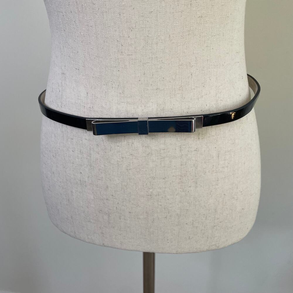 White House Black Market Silver Toned Bow Belt Sz M